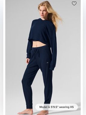 ALO Yoga Muse Hoodie